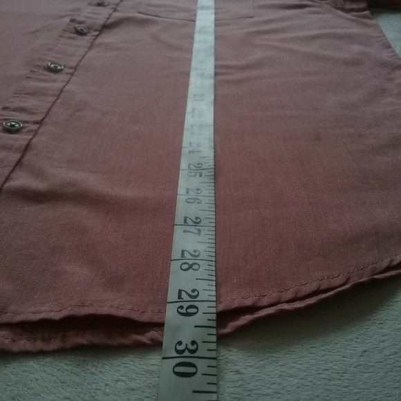 OLD NAVY Men's Button Up Dress Shirt - Picture 6 of 8